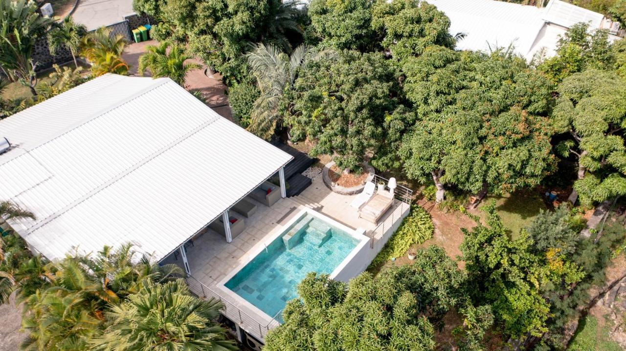 Villa Tropicale - Meuble De Tourisme 4 Etoiles 생질레방 외부 사진