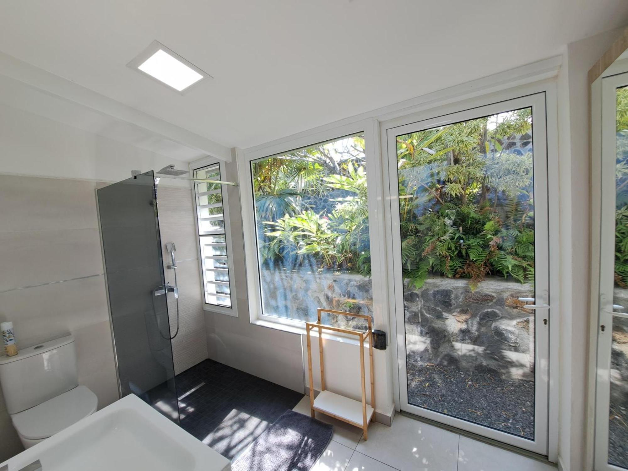 Villa Tropicale - Meuble De Tourisme 4 Etoiles 생질레방 외부 사진