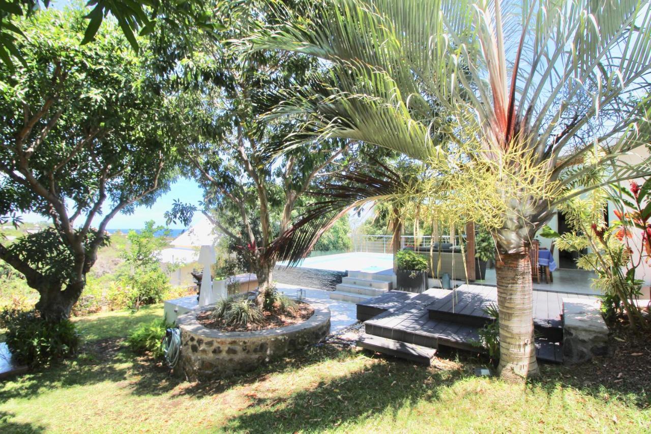 Villa Tropicale - Meuble De Tourisme 4 Etoiles 생질레방 외부 사진
